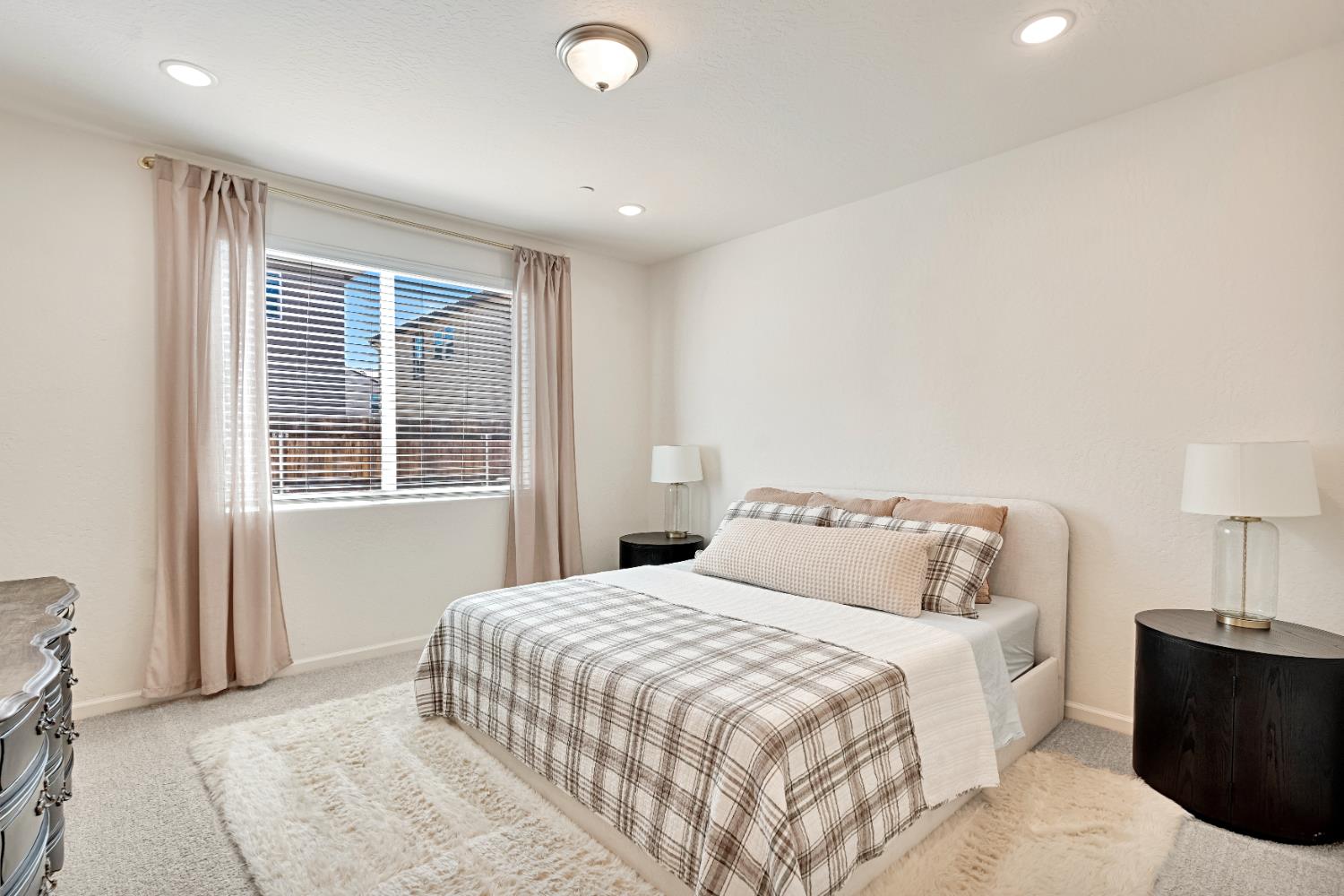163 Reunion Way S, Madera, CA 93636