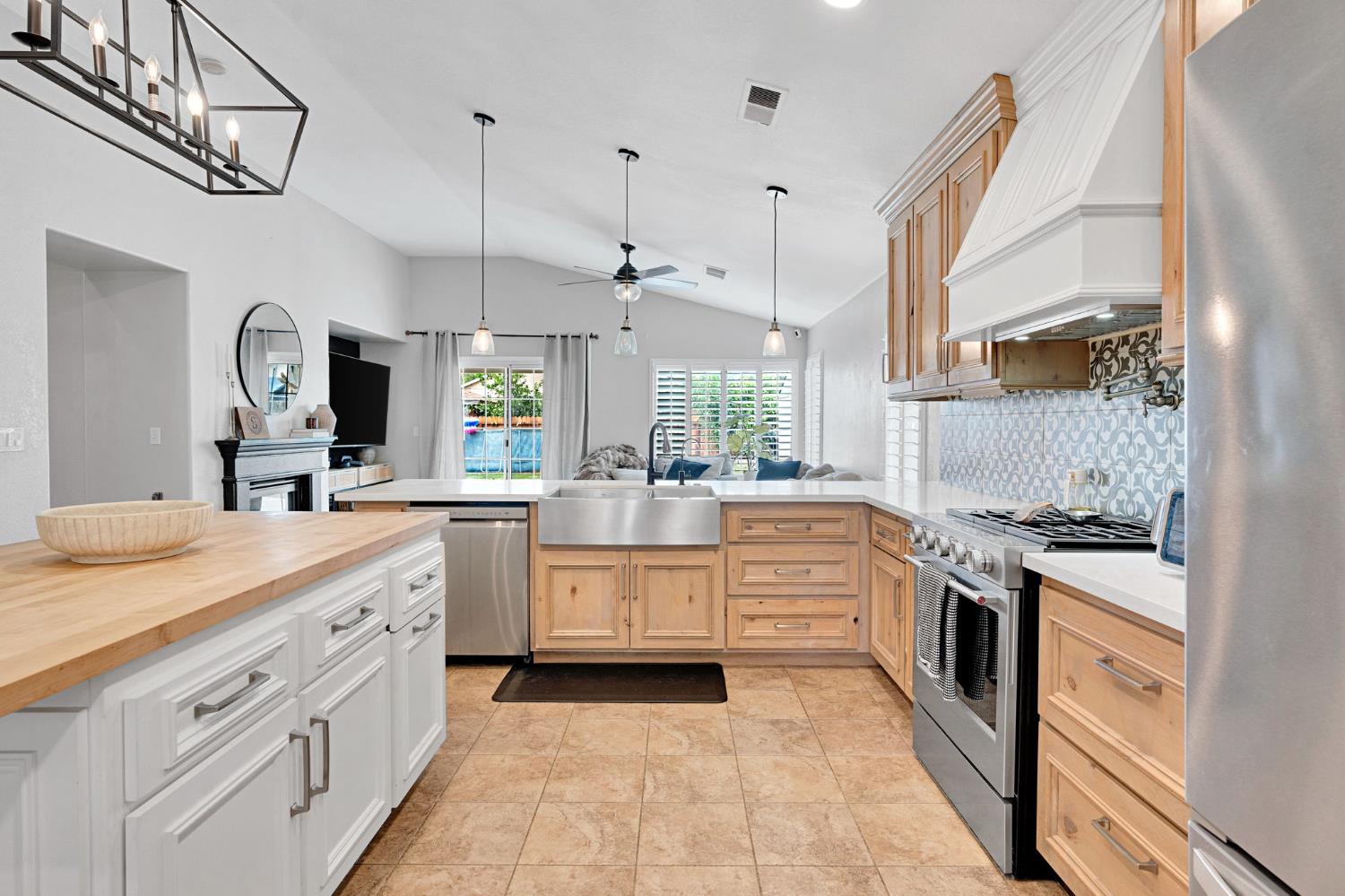 5745 E Florence Ave, Fresno, CA 93727