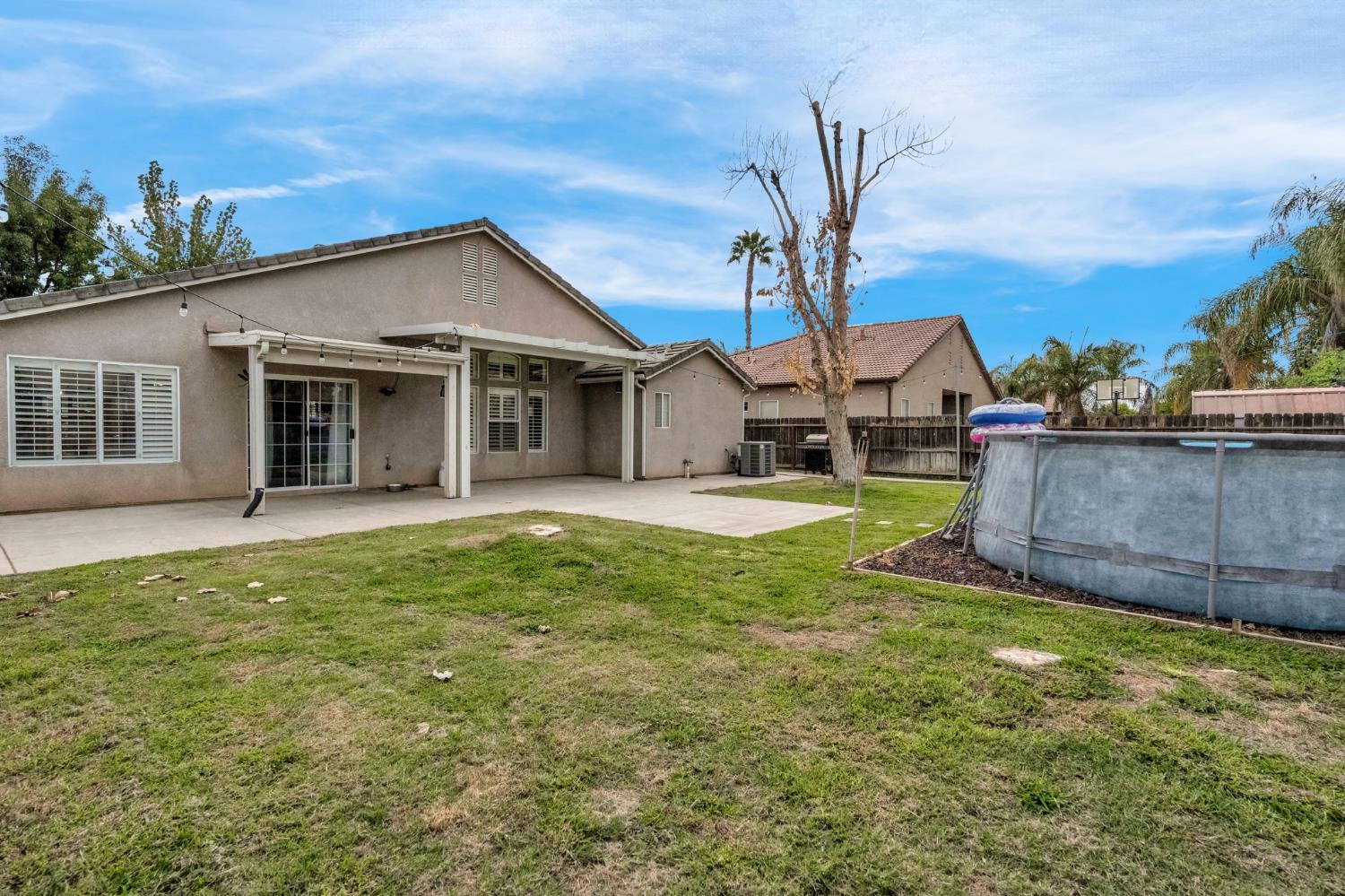 5745 E Florence Ave, Fresno, CA 93727