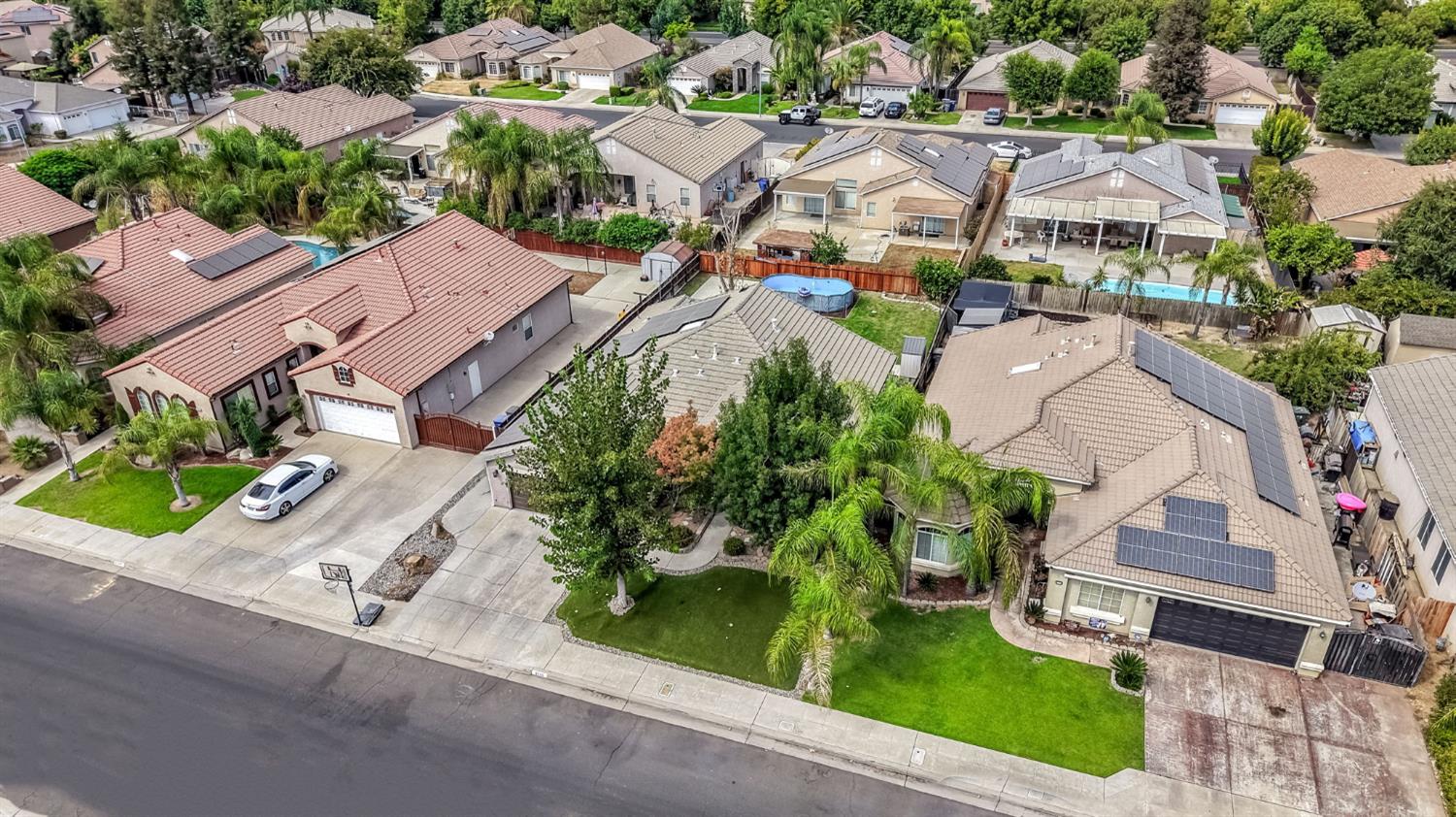 5745 E Florence Ave, Fresno, CA 93727