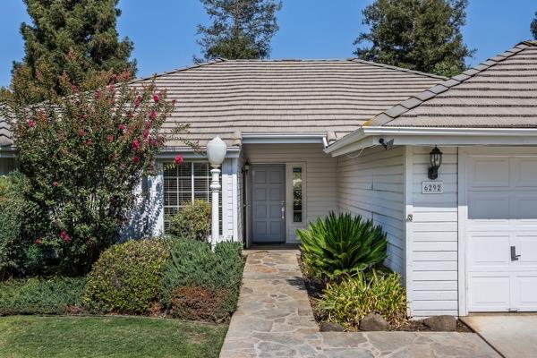 6292 N Selland Ave W, Fresno, CA 93711