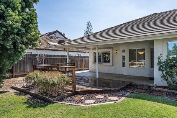 6292 N Selland Ave W, Fresno, CA 93711