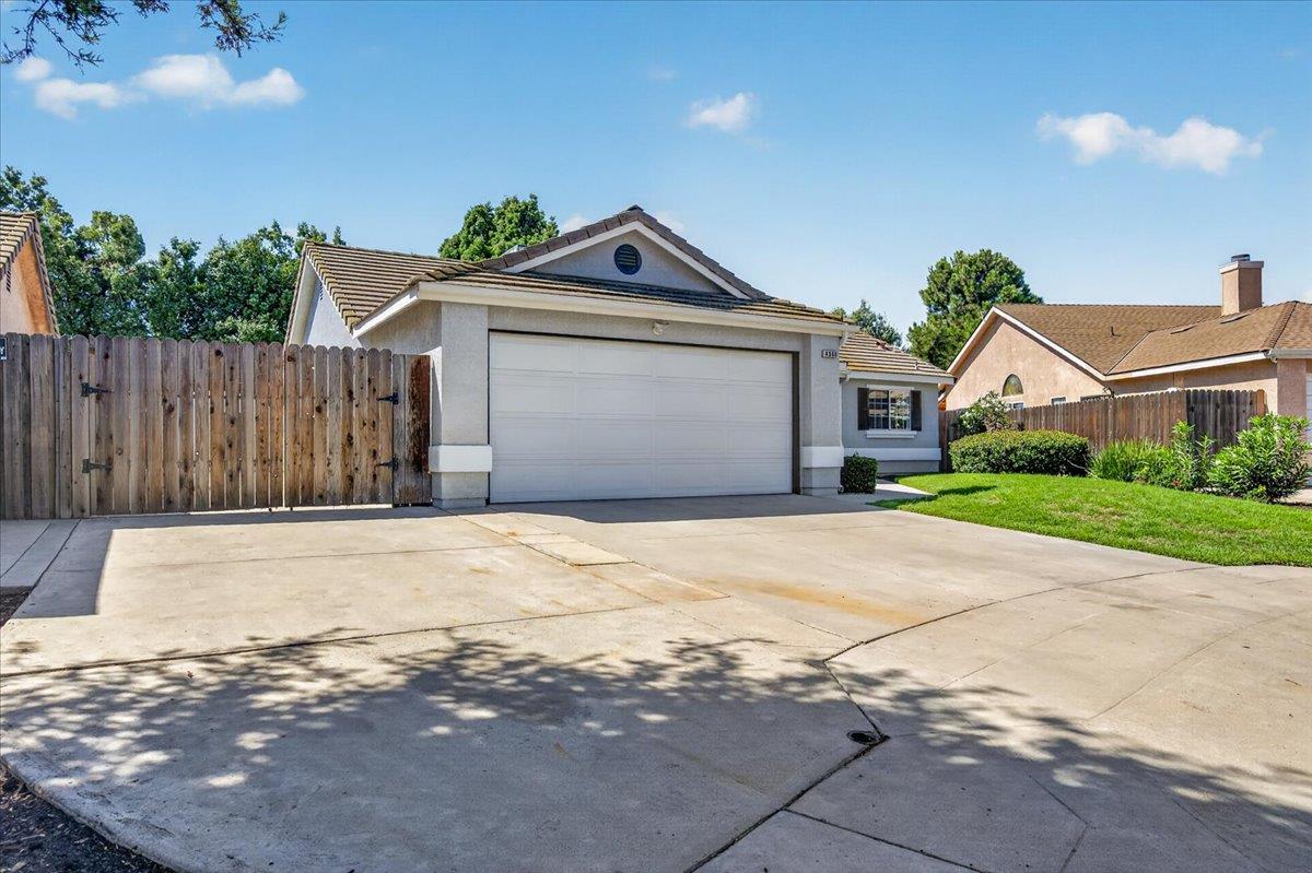 4369 W Providence Ave, Fresno, CA 93722