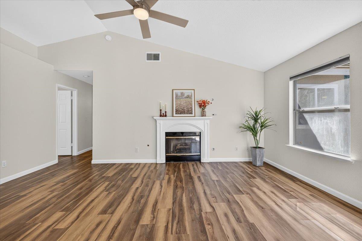 4369 W Providence Ave, Fresno, CA 93722