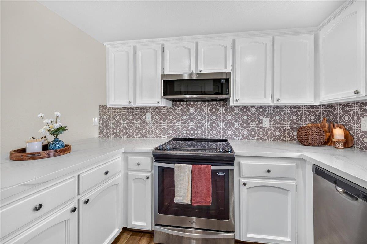 4369 W Providence Ave, Fresno, CA 93722