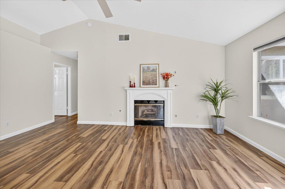 4369 W Providence Ave, Fresno, CA 93722