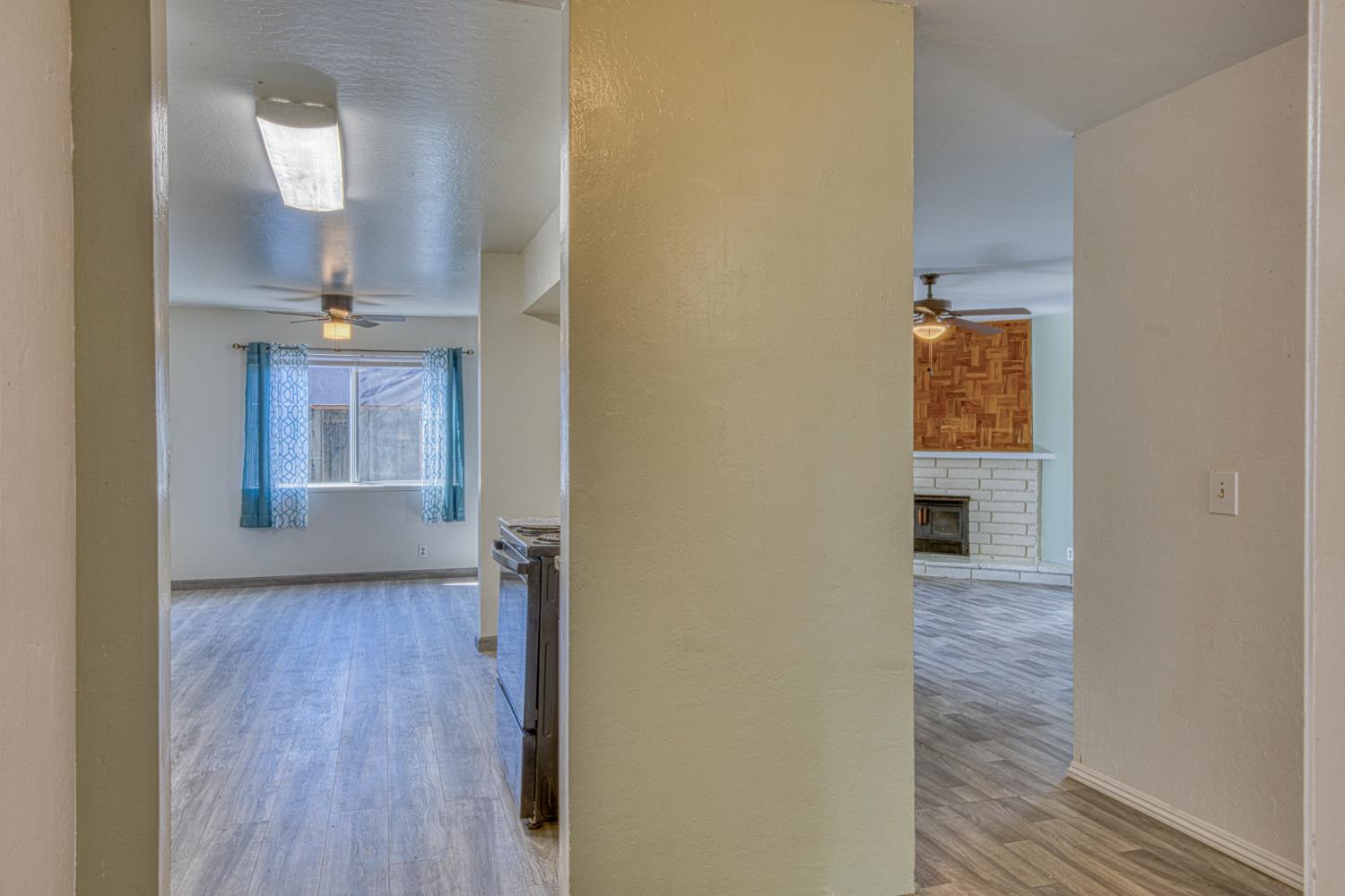 290 Carnoble Dr, Hollister, CA 95023