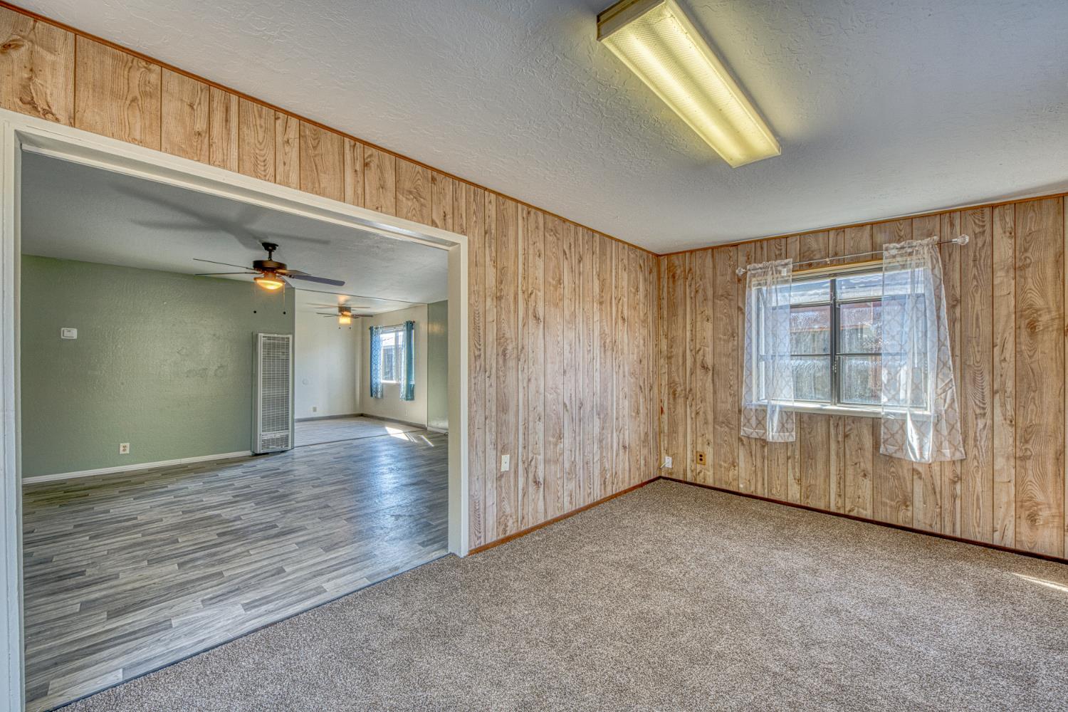 290 Carnoble Dr, Hollister, CA 95023