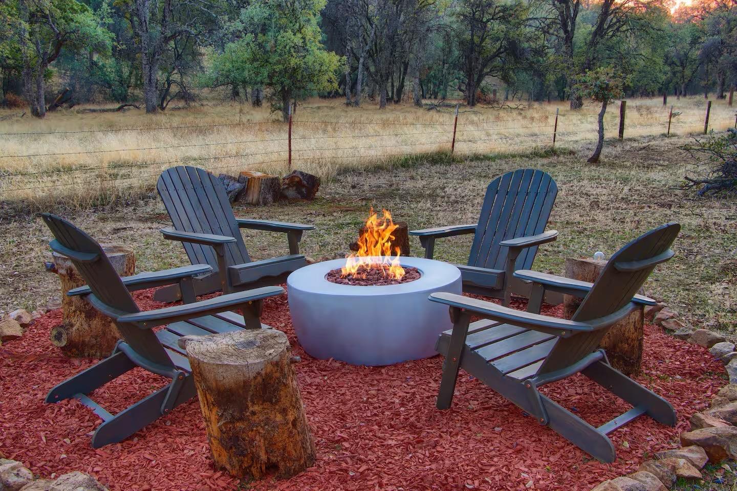 5615 Bear Trap Dr, Mariposa, CA 95338
