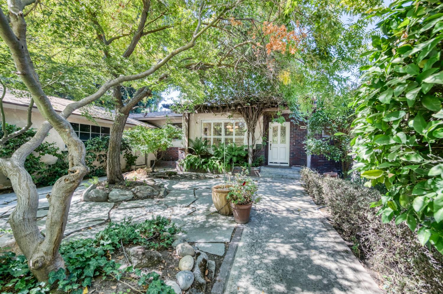 4475 N Wishon Ave, Fresno, CA 93704