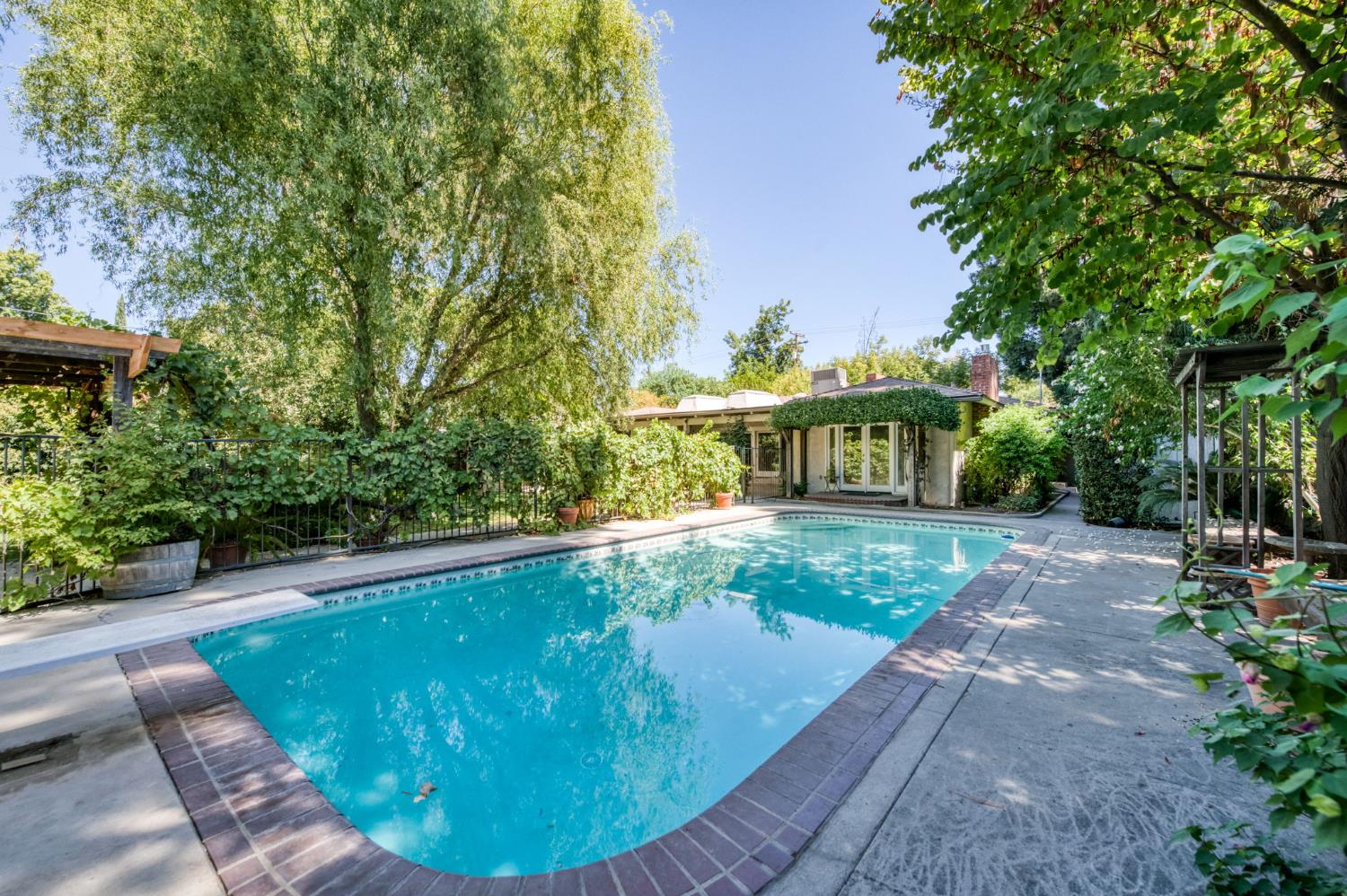 4475 N Wishon Ave, Fresno, CA 93704