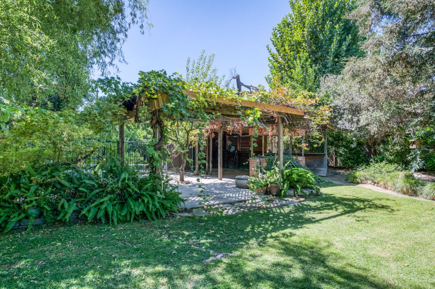 4475 N Wishon Ave, Fresno, CA 93704