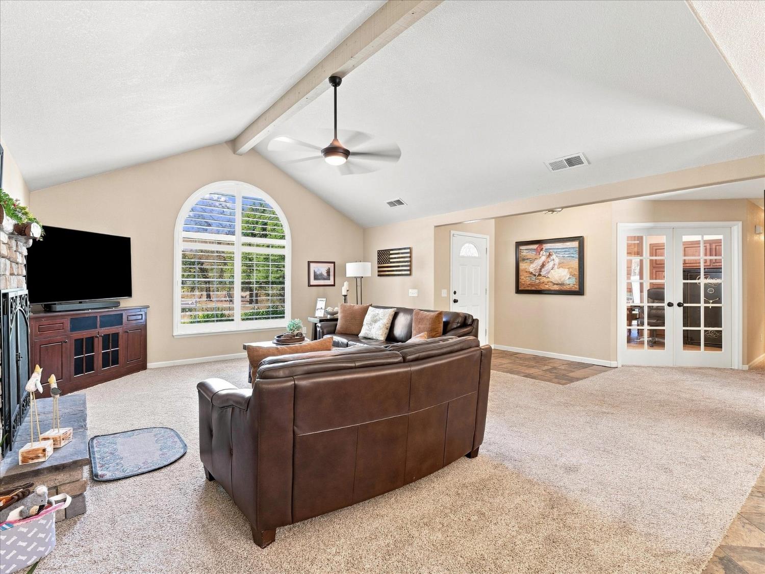 41741 Loch Lomd Ln, Oakhurst, CA 93644