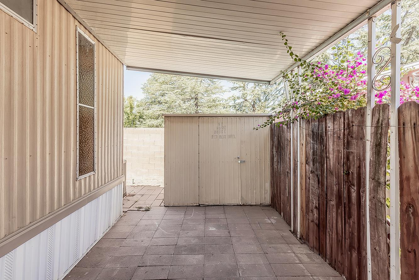 1724 Minnewawa Ave #155, Clovis, CA 93612