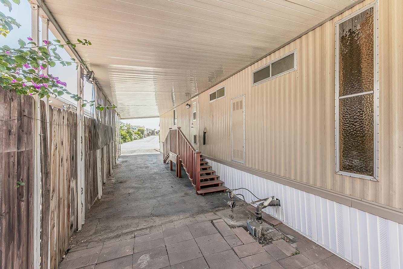 1724 Minnewawa Ave #155, Clovis, CA 93612