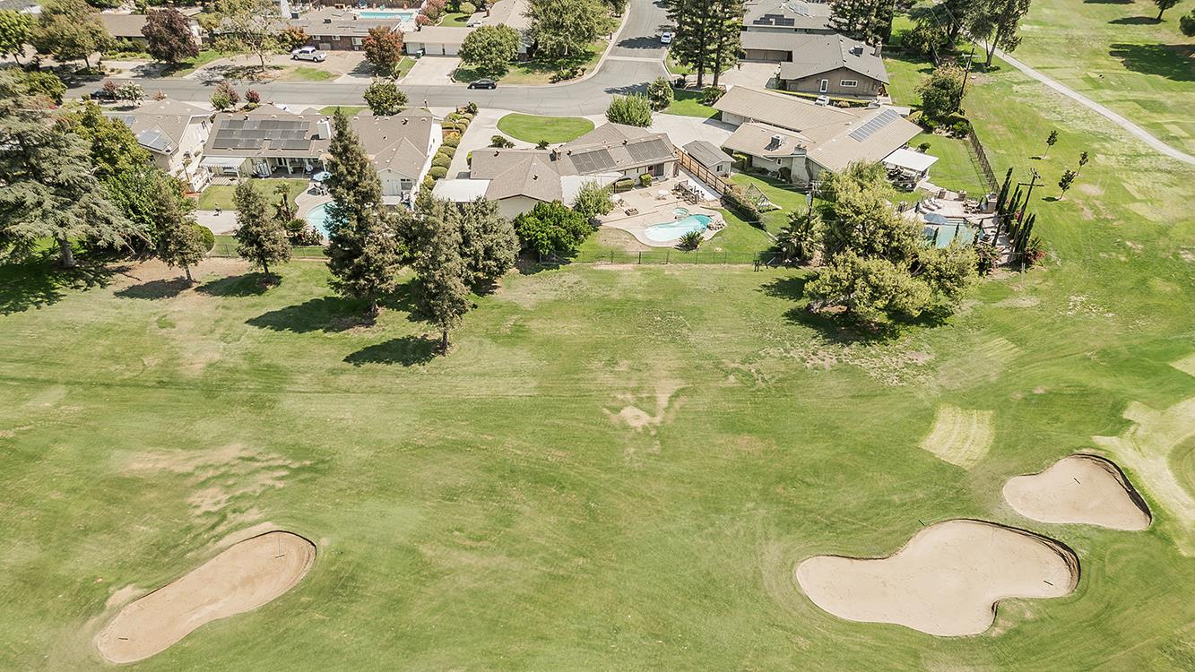 8287 E Sanders Ct, Fresno, CA 93737