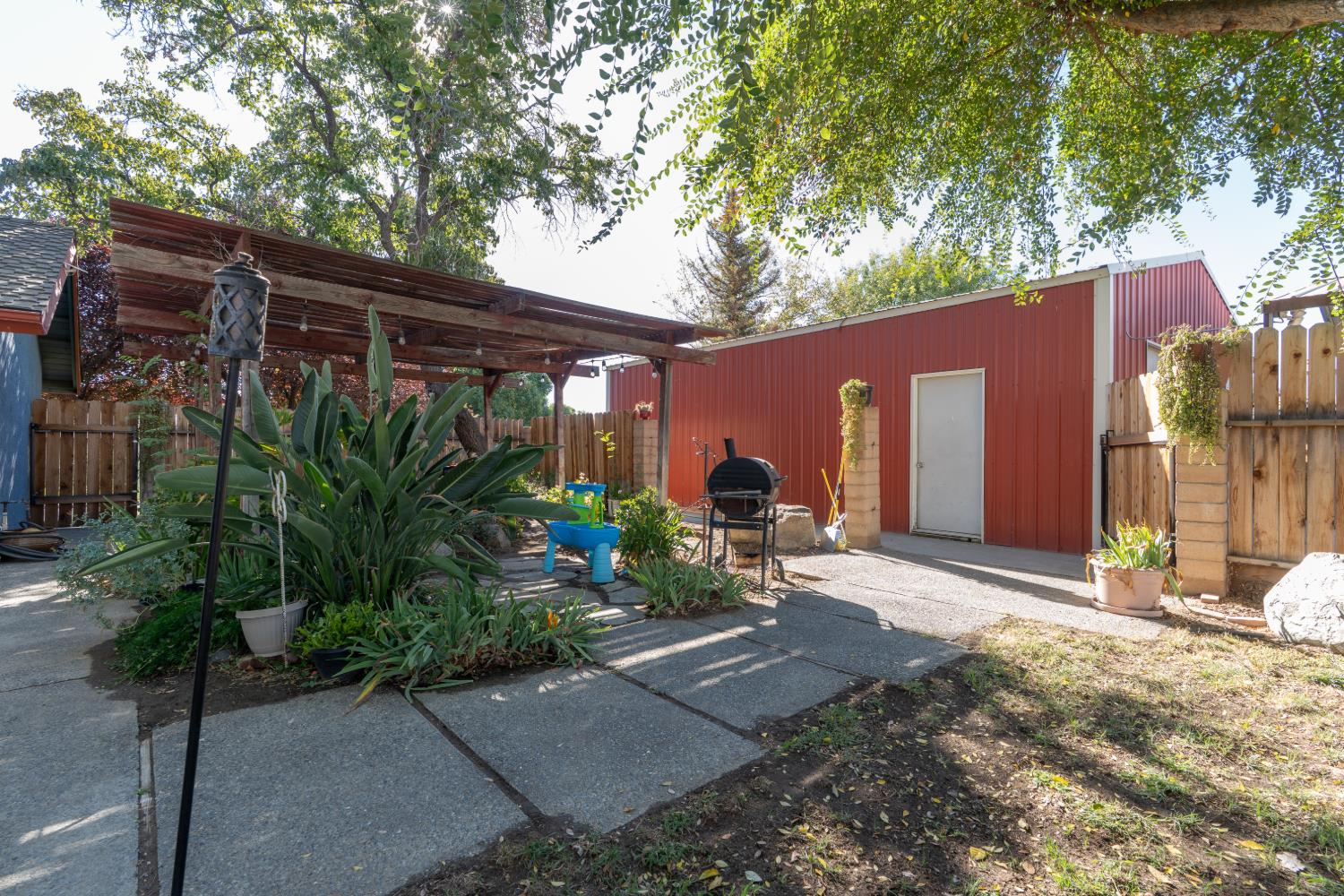 420 S Princeton, Coalinga, CA 93210