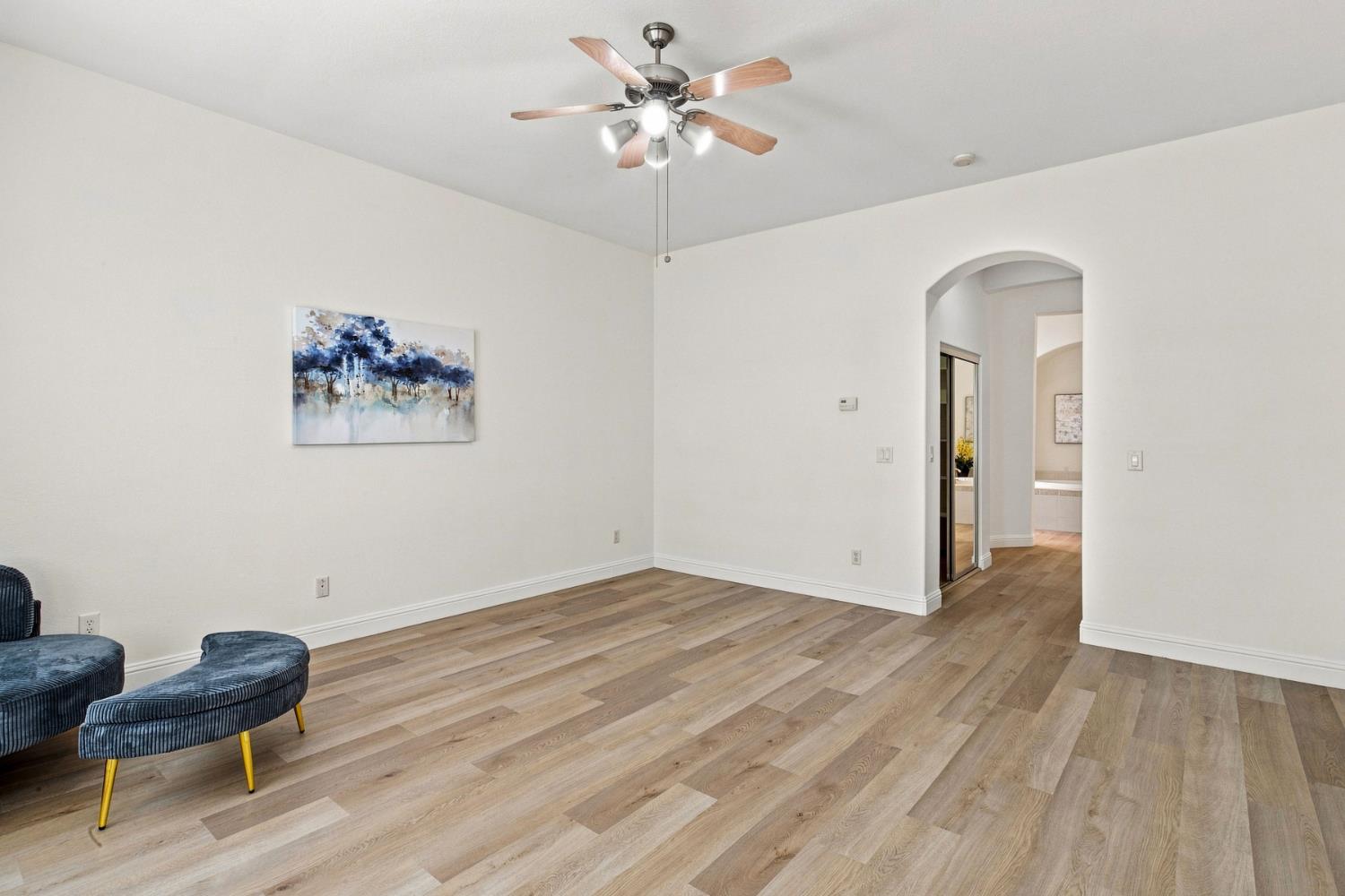 2935 E Omaha Ave, Fresno, CA 93720