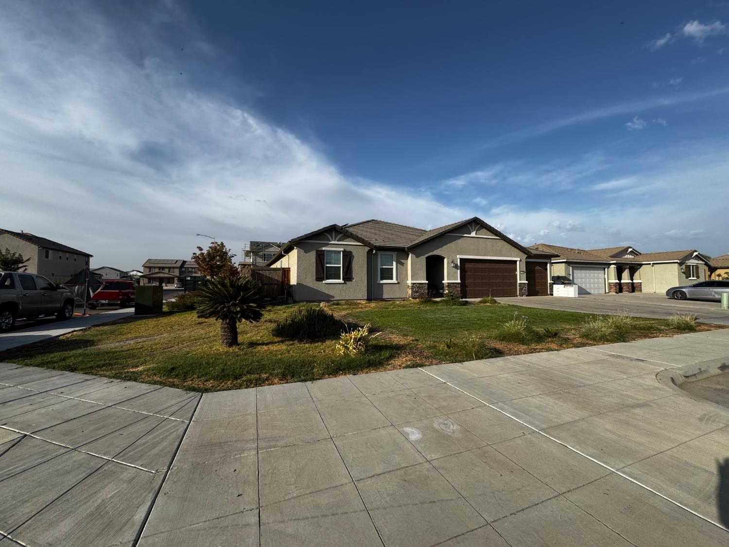 806 E Curtis Ave, Fowler, CA 93625