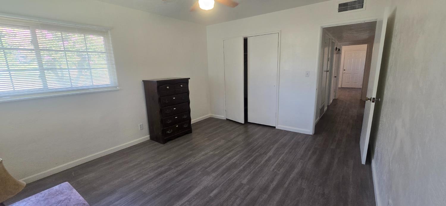 1642 W Robinson ave, Fresno, CA 93705