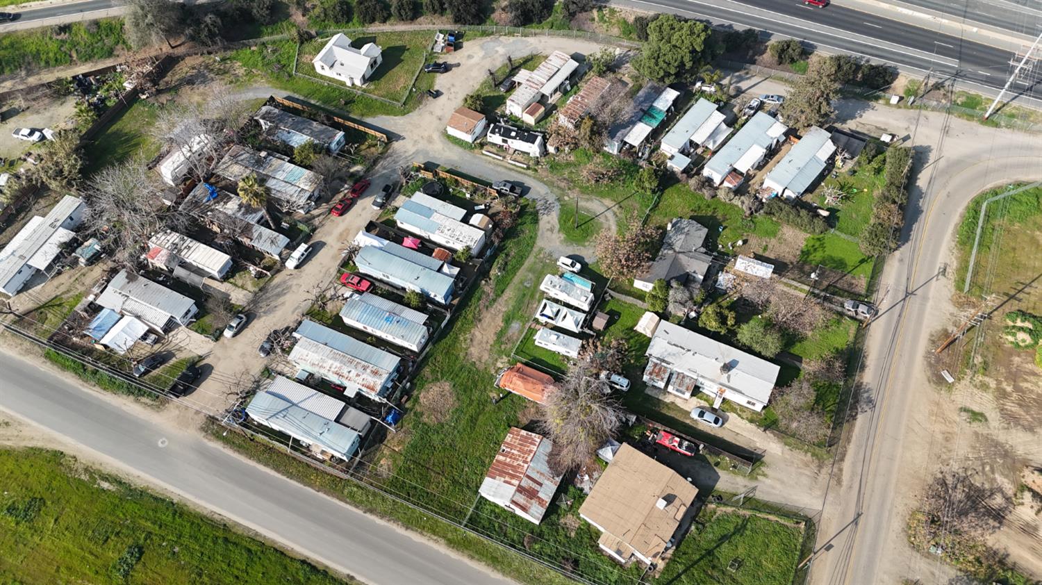 815 S Indiana St, Porterville, CA 93257