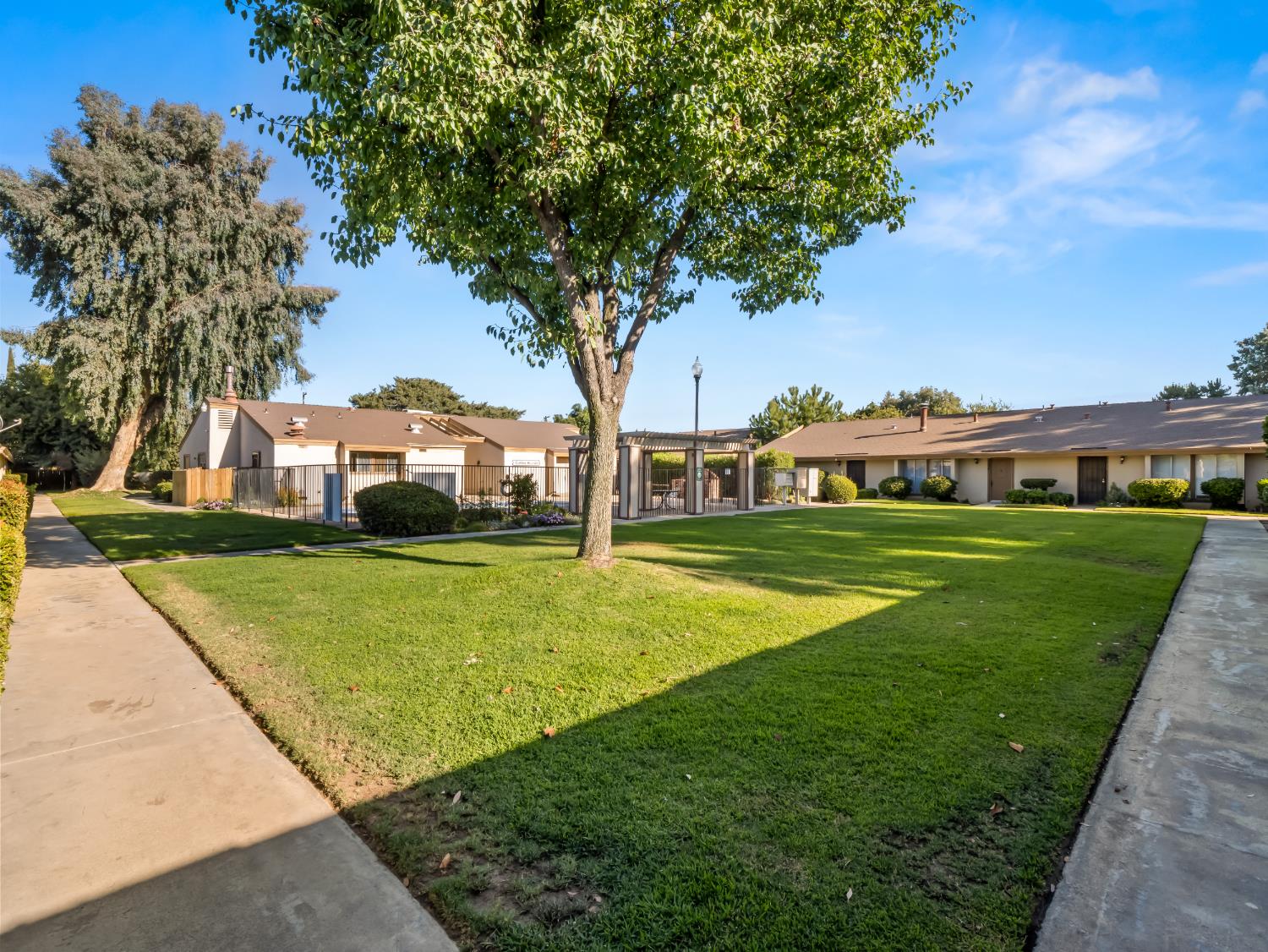 4654 N Chestnut Ave #135, Fresno, CA 93726