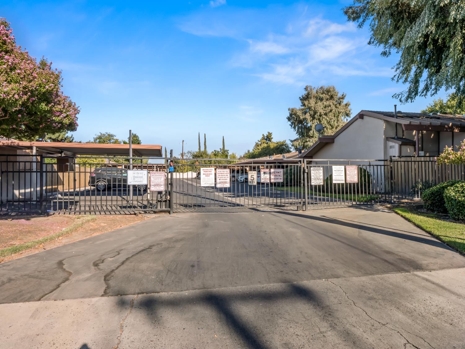 4654 N Chestnut Ave #135, Fresno, CA 93726