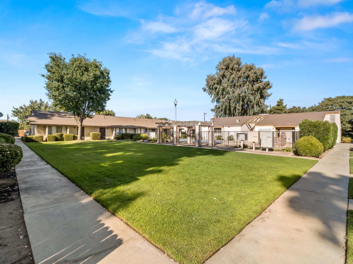 4654 N Chestnut Ave #135, Fresno, CA 93726