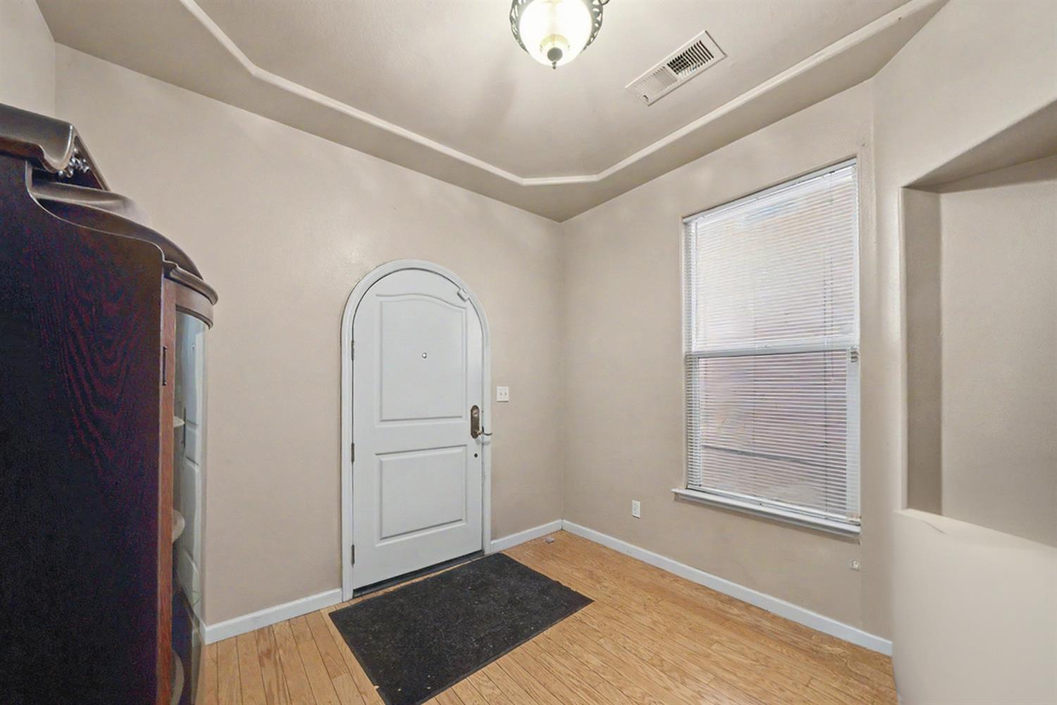 755 E Cornell Ave, Fresno, CA 93704