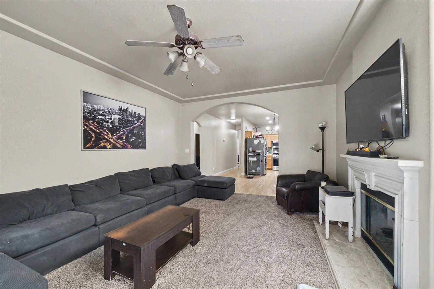 755 E Cornell Ave, Fresno, CA 93704