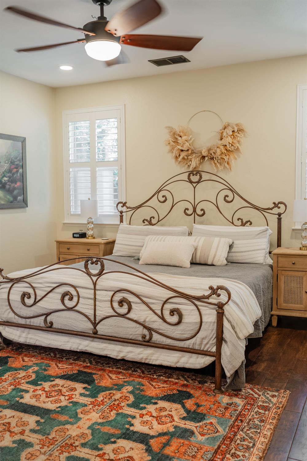 11375 N Via Ventana Way, Fresno, CA 93730