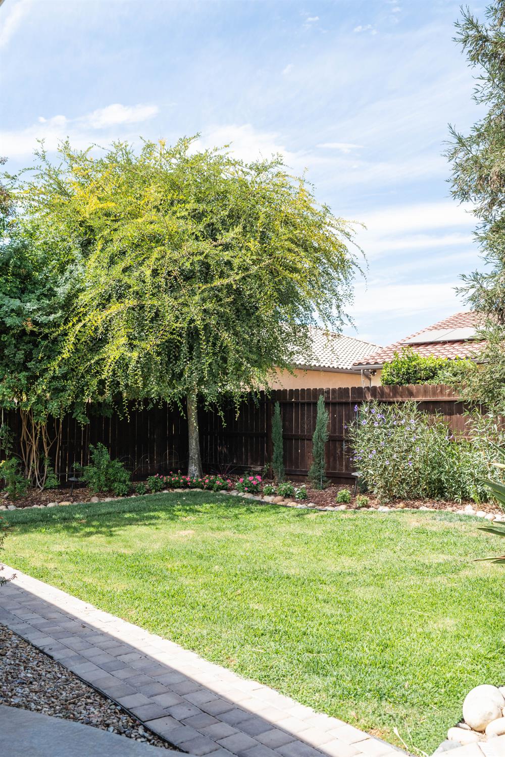 11375 N Via Ventana Way, Fresno, CA 93730