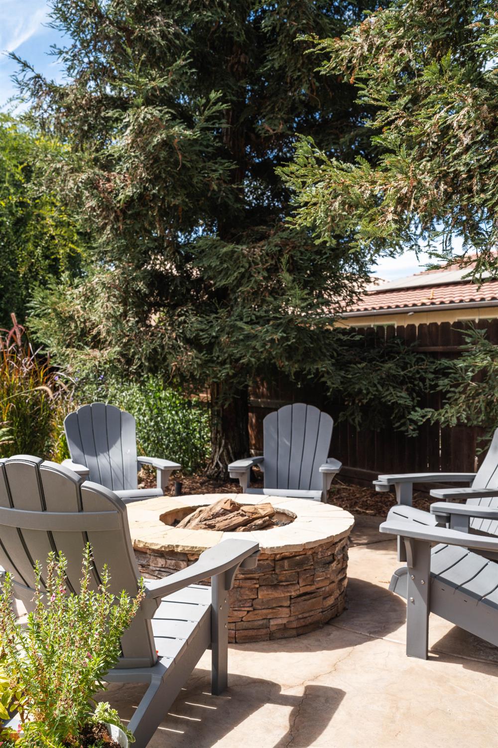 11375 N Via Ventana Way, Fresno, CA 93730