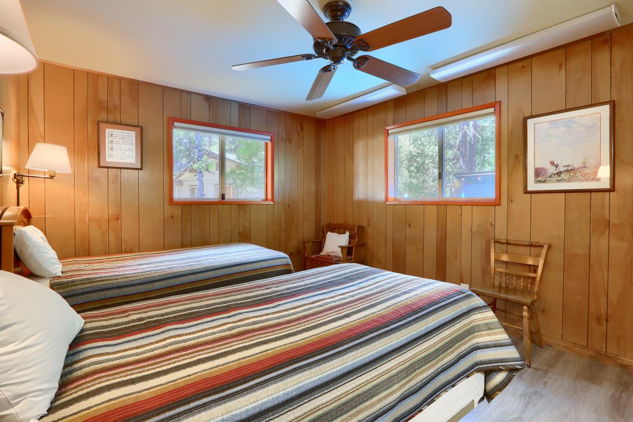 8067 Chilnualna Falls Rd, Wawona, CA 95389