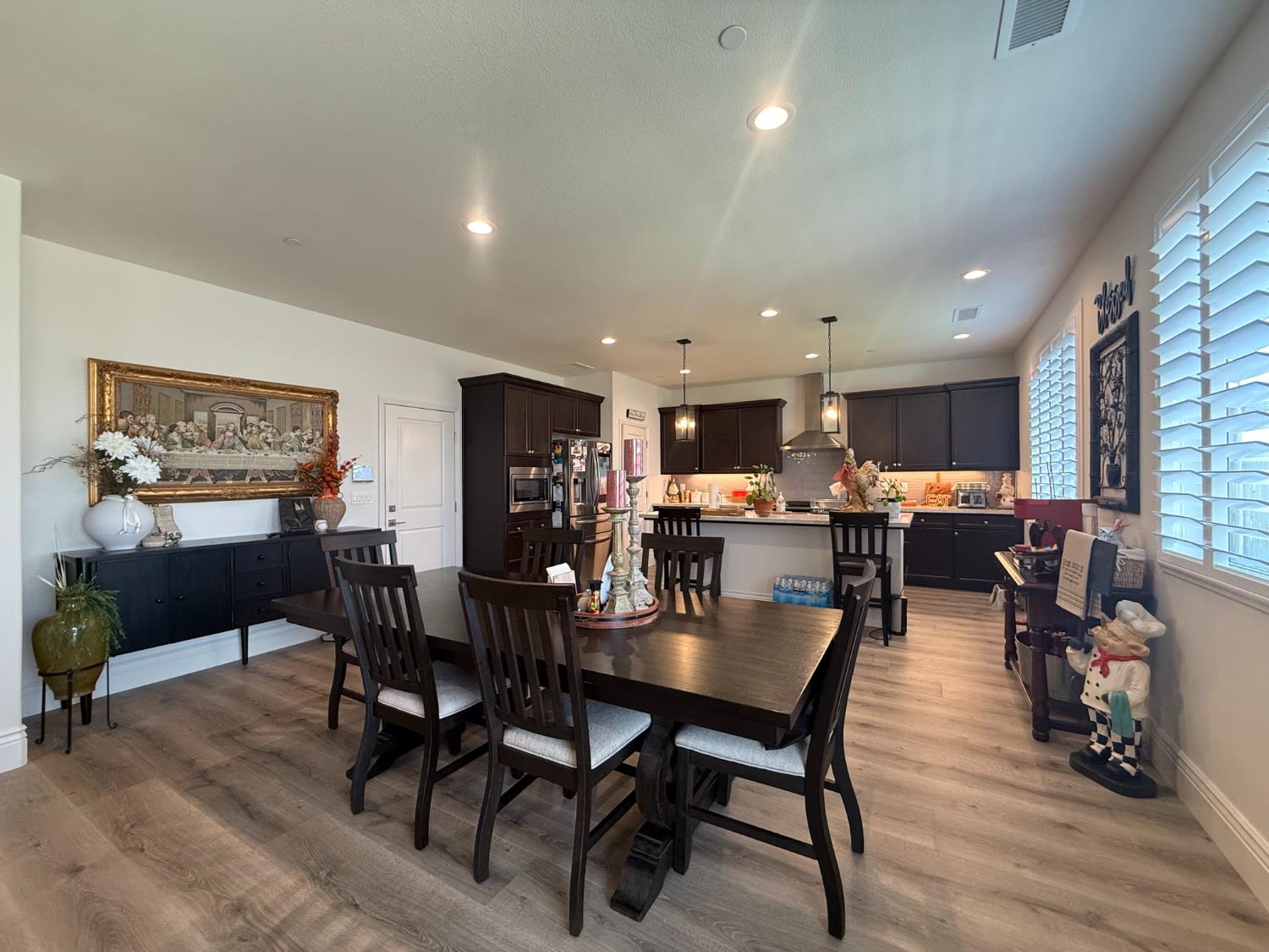1014 Treasure Hills Dr, Madera, CA 93636