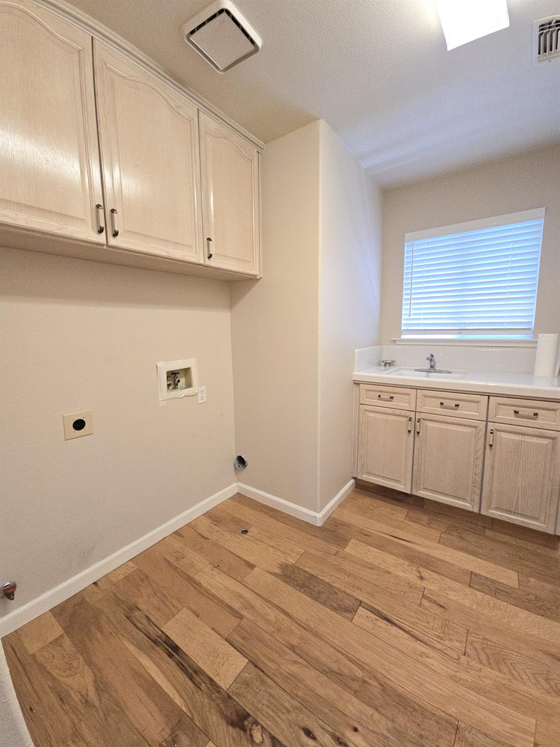 2237 Dawson Cove Ln S, Clovis, CA 93611