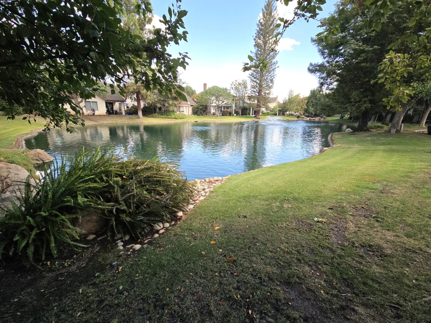 2237 Dawson Cove Ln S, Clovis, CA 93611