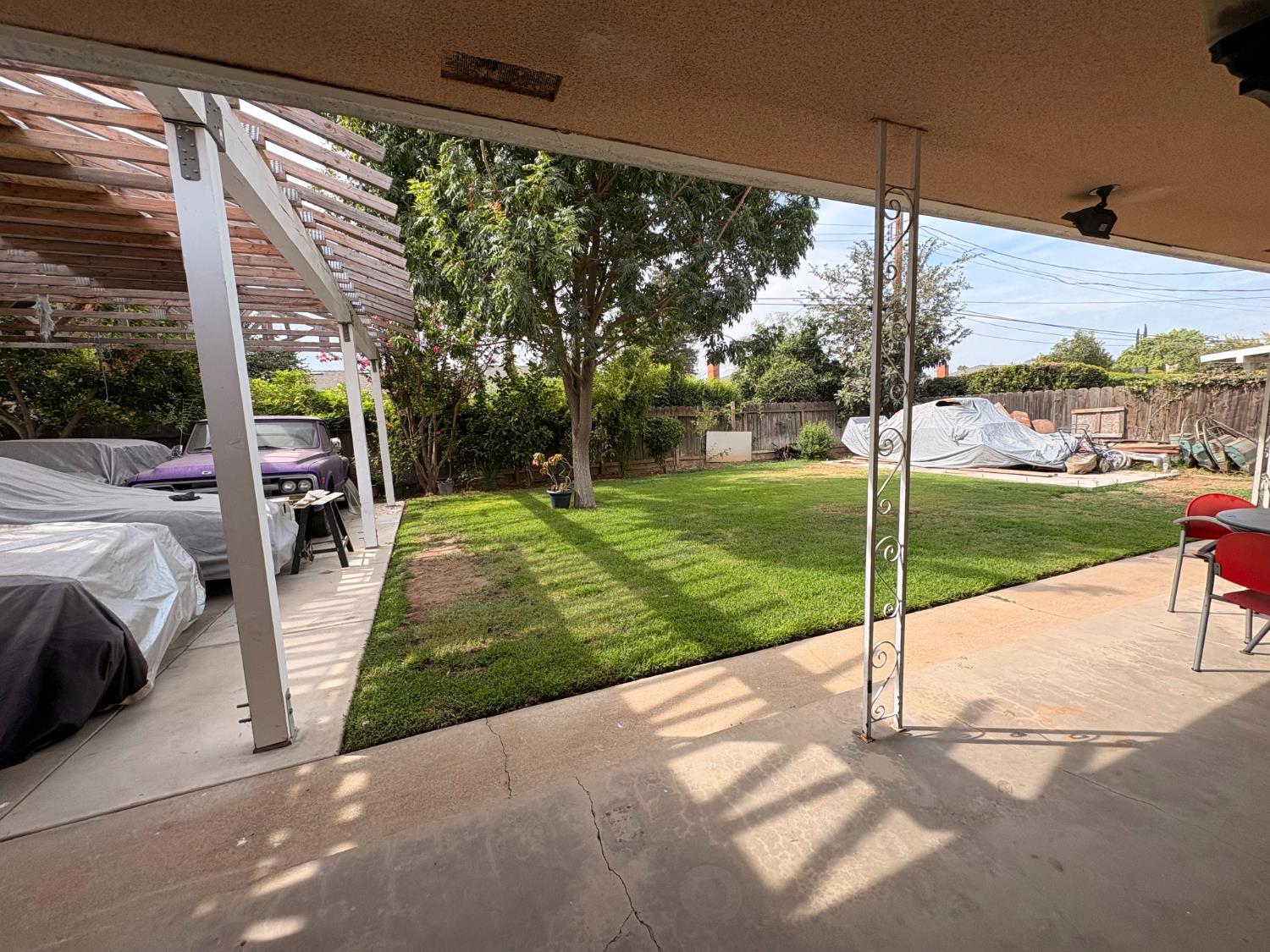 683 E Browning, Fresno, CA 93710