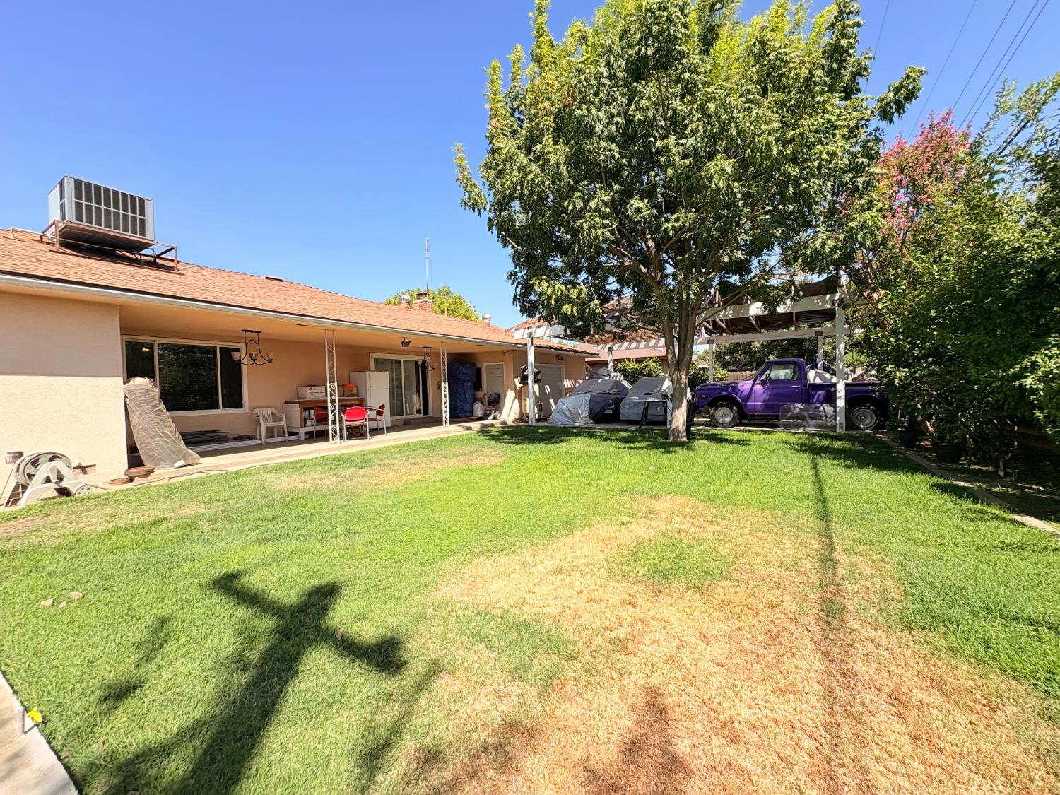 683 E Browning, Fresno, CA 93710