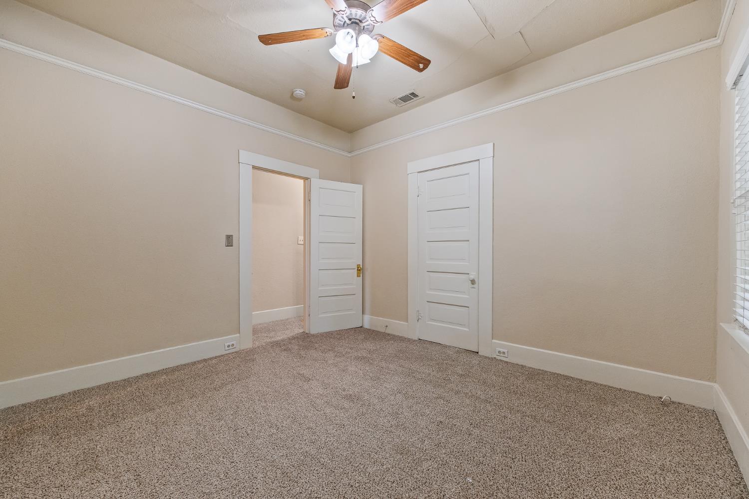 734 E Peralta Way, Fresno, CA 93704
