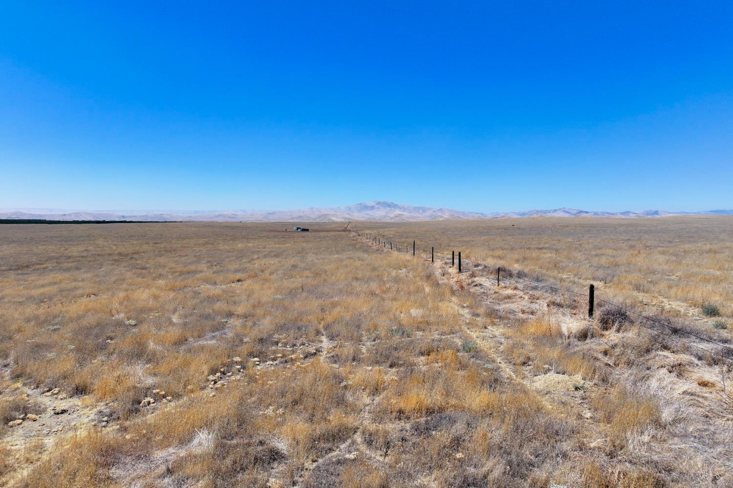 0 0 Twisselman Rd, Lost Hills, CA 93249