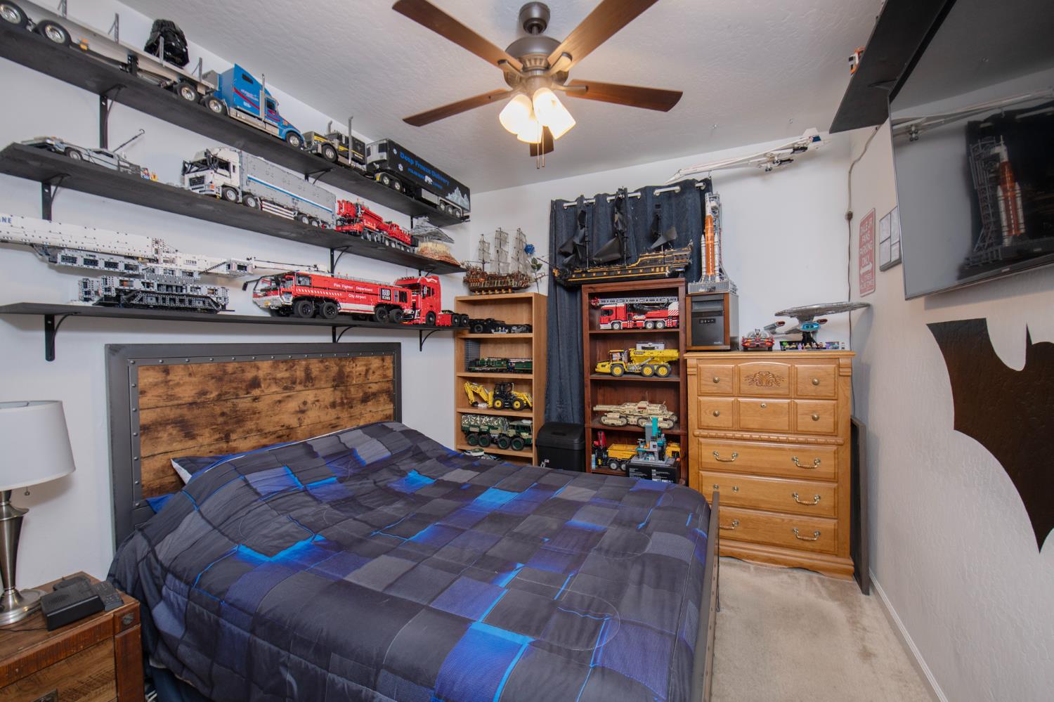 1604 porter, Visalia, CA 93291