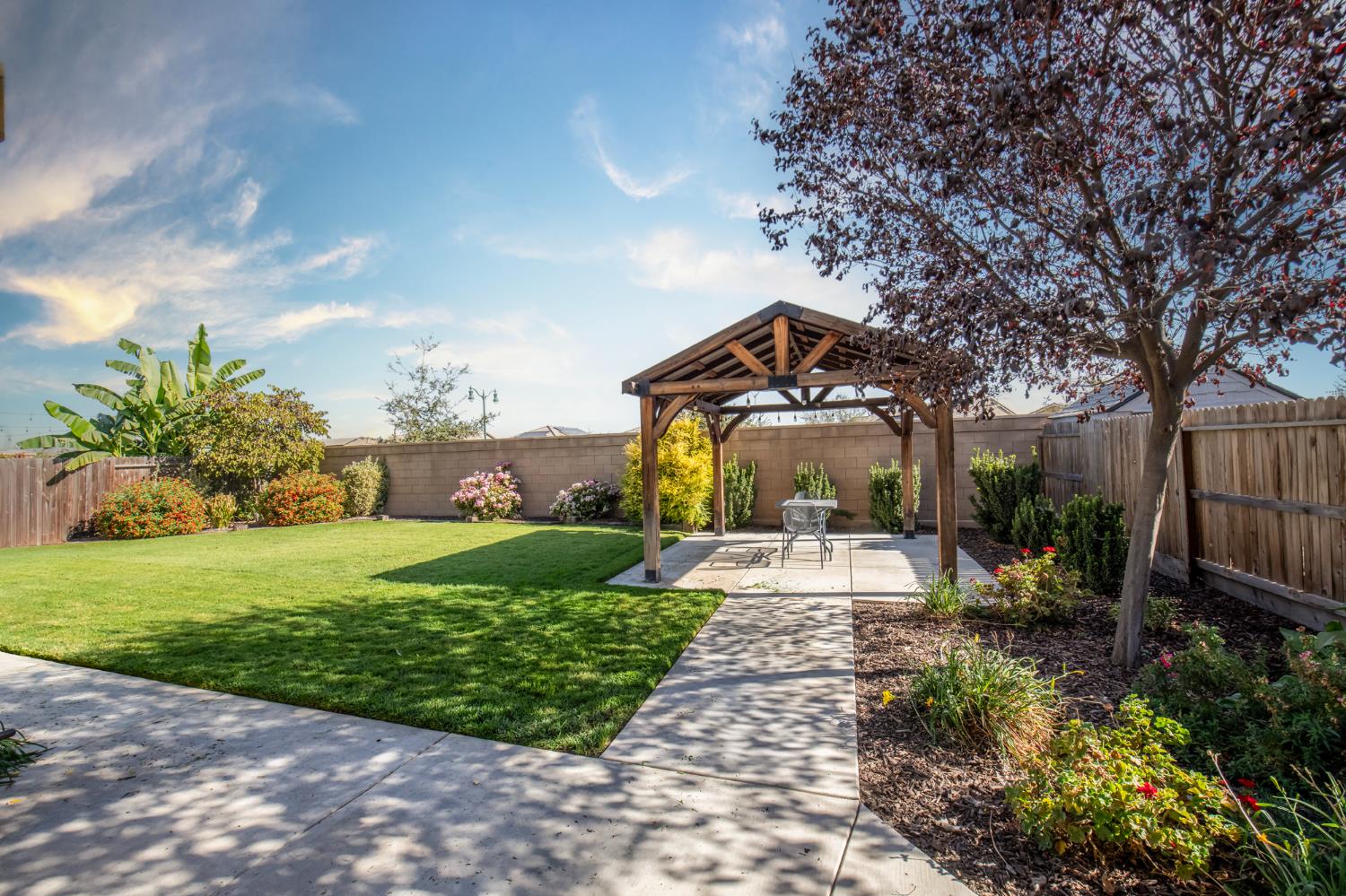 1604 porter, Visalia, CA 93291