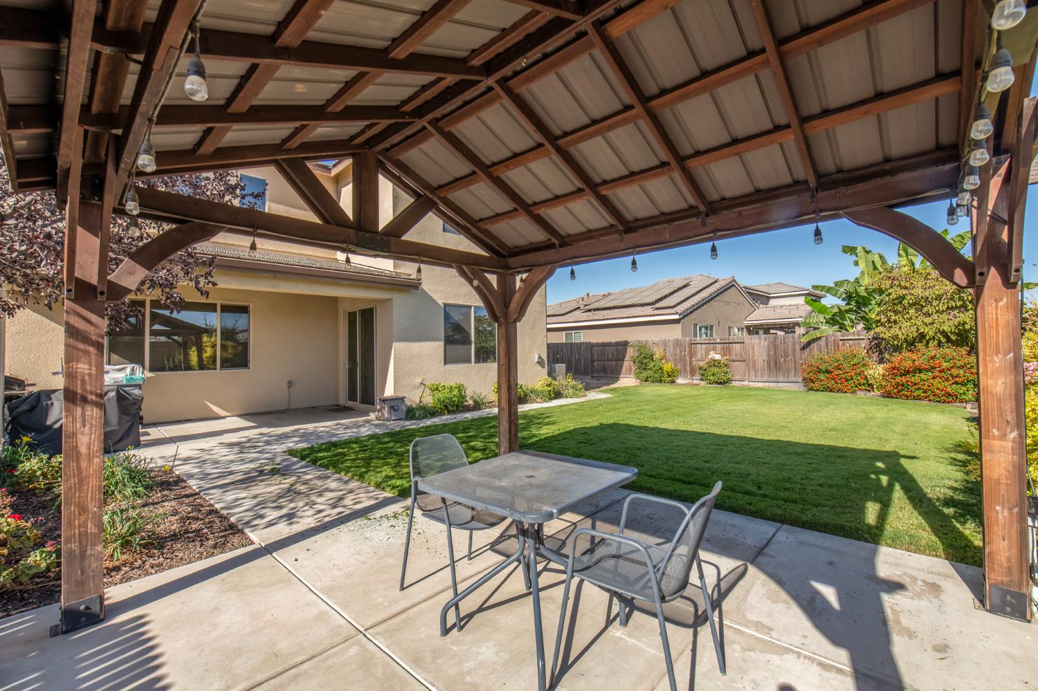 1604 porter, Visalia, CA 93291