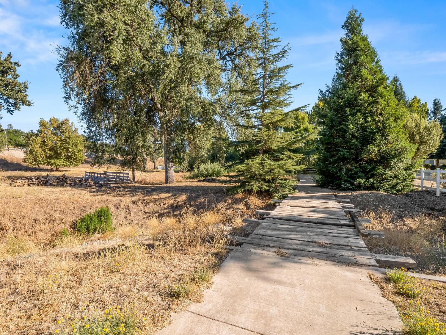 13030 Atascadero Rd, Atascadero, CA 93422