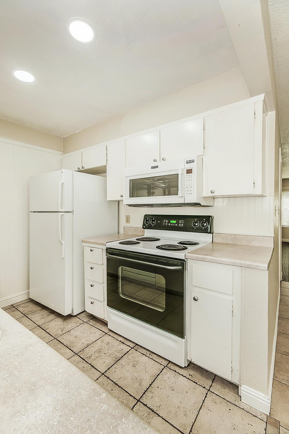 5138 E Ashlan Ave #127, Fresno, CA 93727