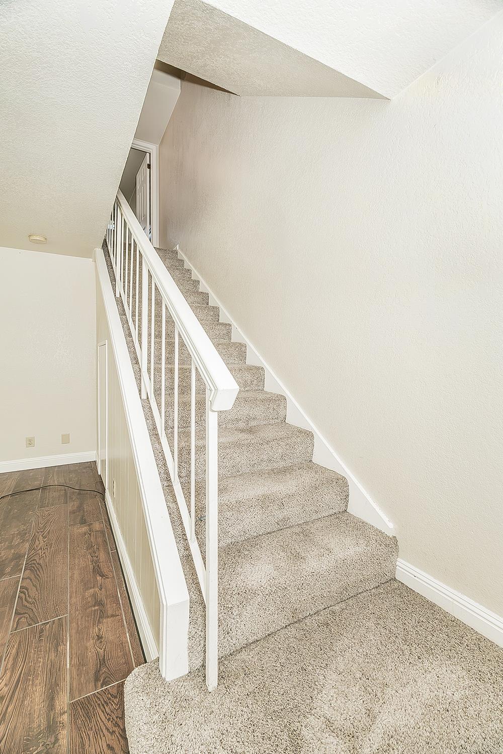 5138 E Ashlan Ave #127, Fresno, CA 93727