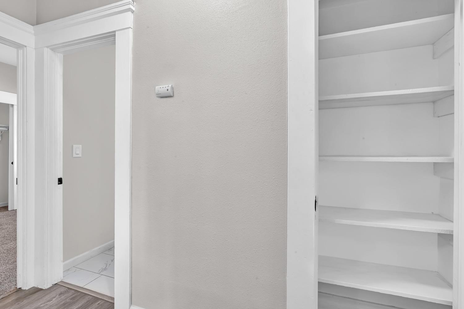 1303 N Calaveras St, Fresno, CA 93728