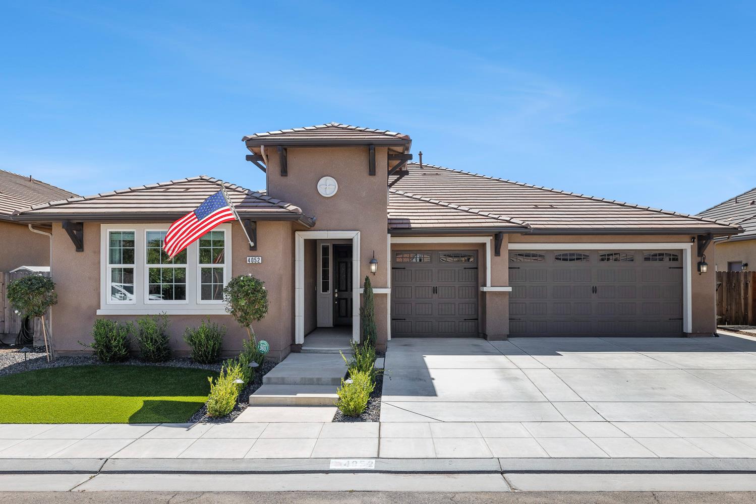 4052 Flint Ave, Clovis, CA 93619