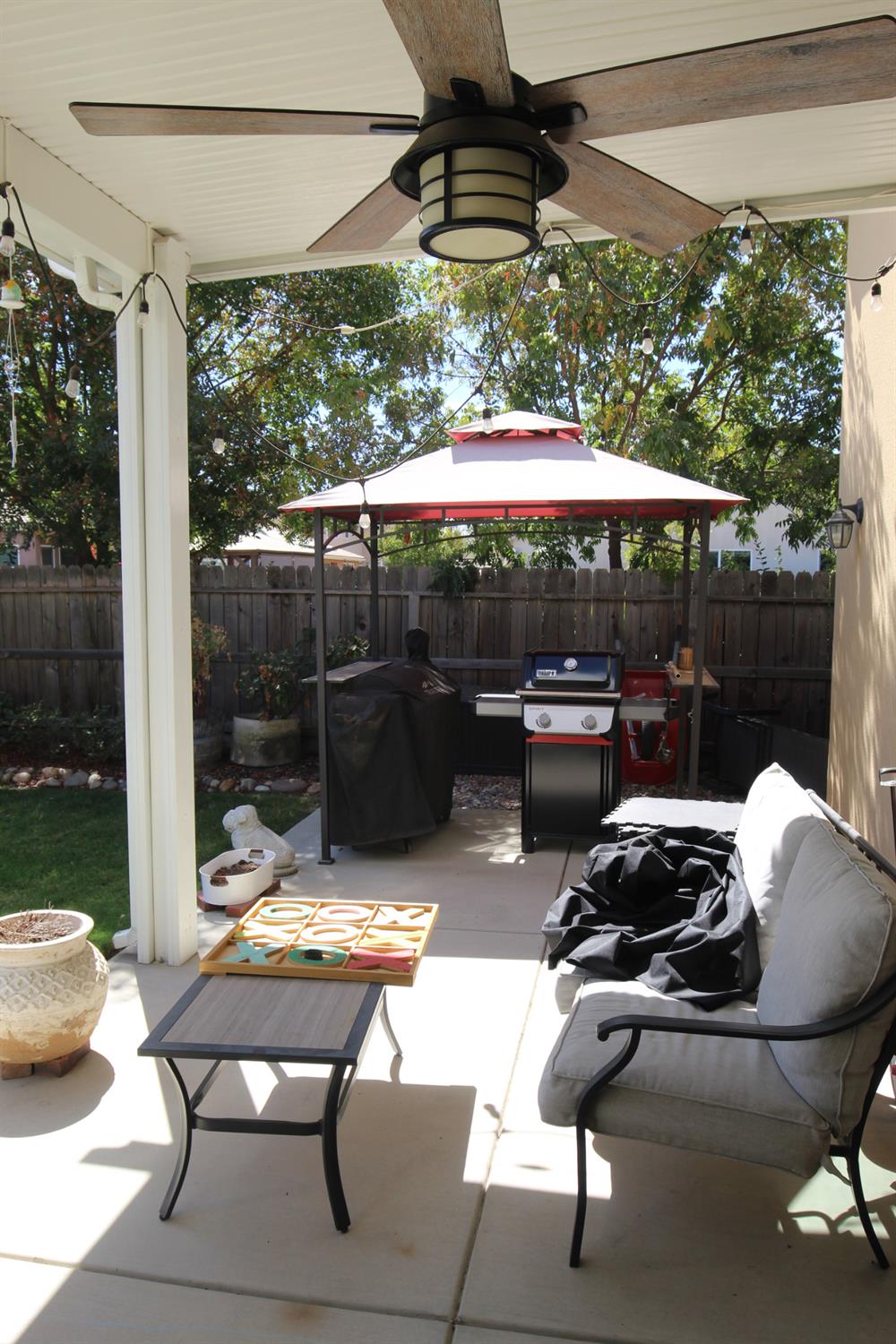 1115 Sanders Ave, Clovis, CA 93619